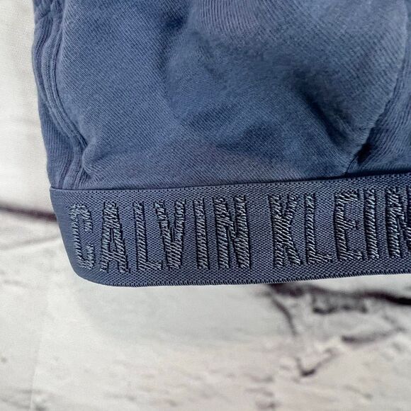 Calvin Klein Blue Bralette Size M Wireless Triangle Bra Logo Band Adjustable Str - Picture 5 of 8